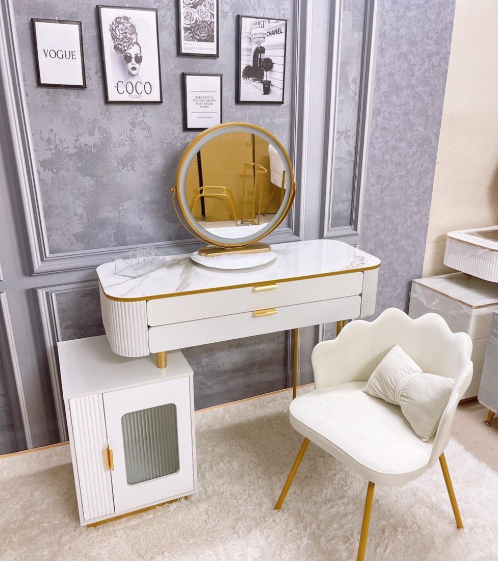 Tính năng sản phẩm Bàn trang điểm BTD1018